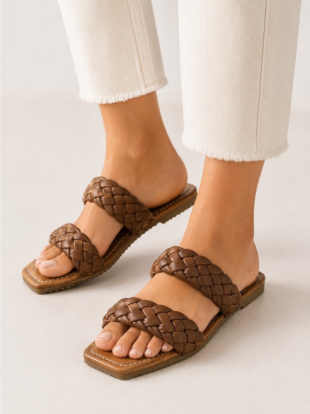 BLOWFISH WOMENS BROWN WOVEN SANDALS NWOT SIZE 6-1/2